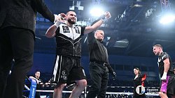 Сергей Ковалев стал почетным гостем турнира RCC в ледовой арене «Трактор»