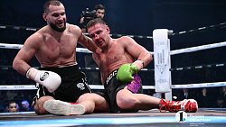 Сергей Ковалев стал почетным гостем турнира RCC в ледовой арене «Трактор»