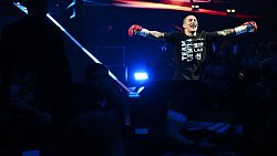 Сергей Ковалев стал почетным гостем турнира RCC в ледовой арене «Трактор»