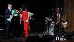 В Челябинске стартовал фестиваль музыкального юмора Игоря Бутмана