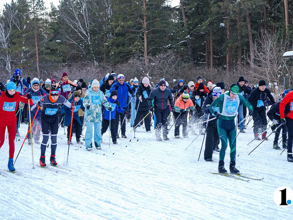 Как прошла «Лыжня России» в Челябинске: лучшие кадры массовых забегов