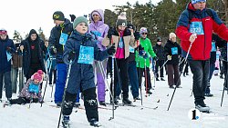 Как прошла «Лыжня России» в Челябинске: лучшие кадры массовых забегов