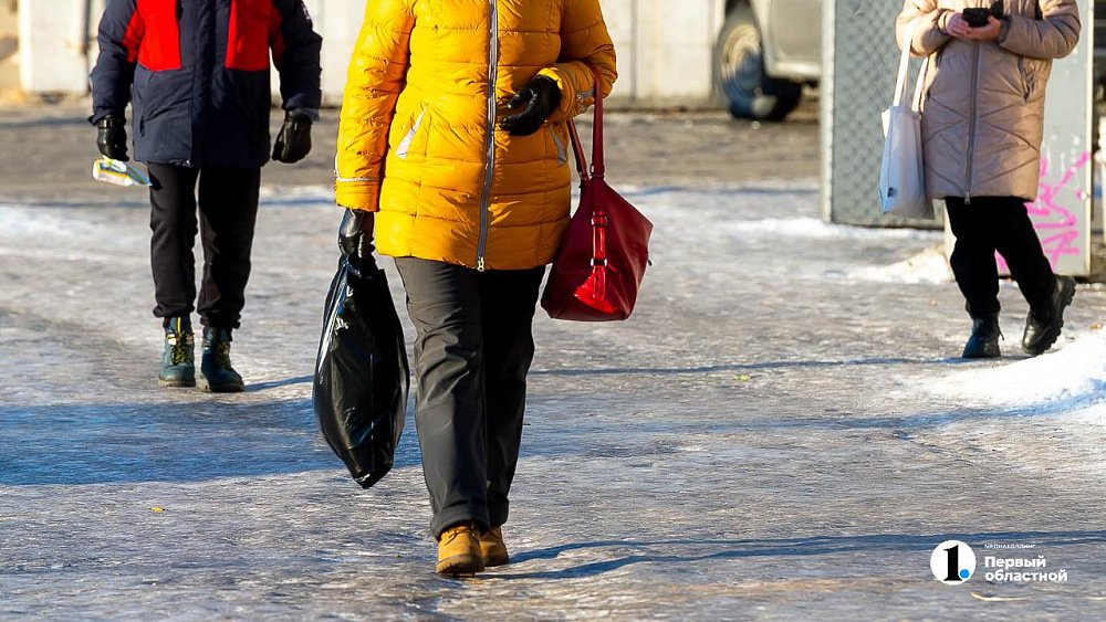 Жителям Челябинской области пообещали снег с дождем и гололедицу 16 февраля
