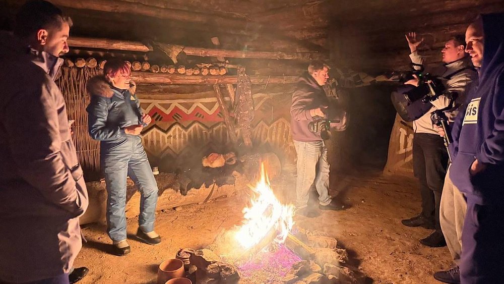 В пещерах Аркаима сняли выпуск телешоу «Гастротур»