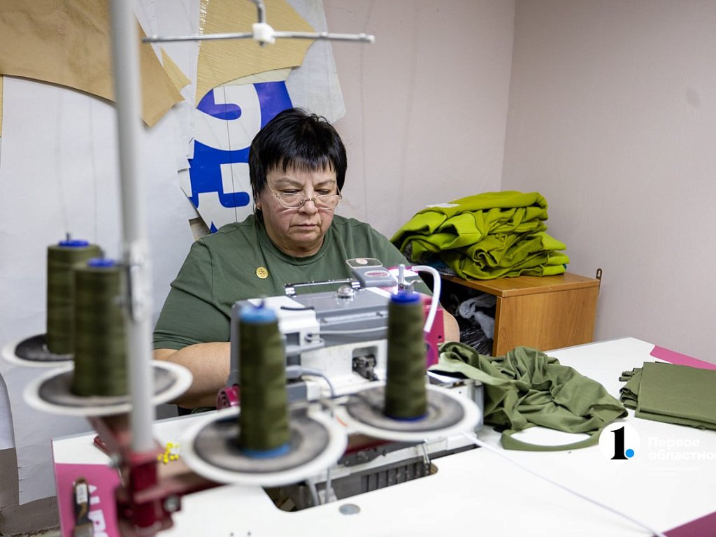 Реглан для штурма и пончо-невидимка: как челябинки обманывают тепловизоры и шьют победу