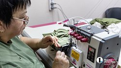 Реглан для штурма и пончо-невидимка: как челябинки обманывают тепловизоры и шьют победу