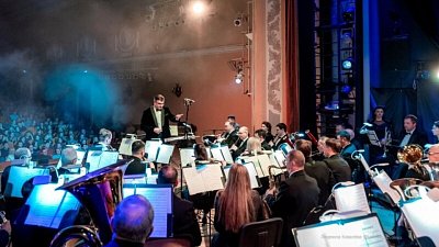 Уральский духовой оркестр Челябинской филармонии отмечает 15‑летие