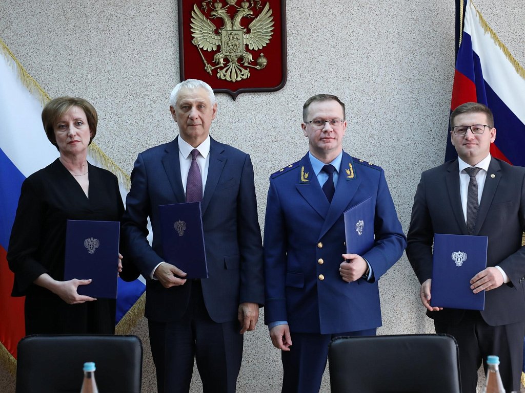 Профильный прокурорский класс откроется с 1 сентября в магнитогорской школе