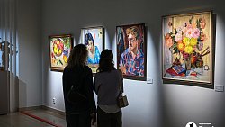 Челябинцам показали вековую историю уральской художественной школы