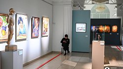 Челябинцам показали вековую историю уральской художественной школы