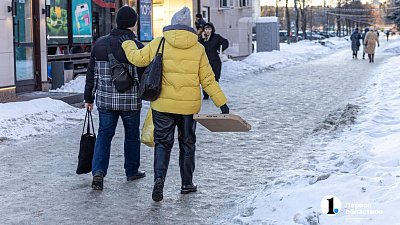 В мэрии Челябинска рассказали, куда жаловаться на гололед
