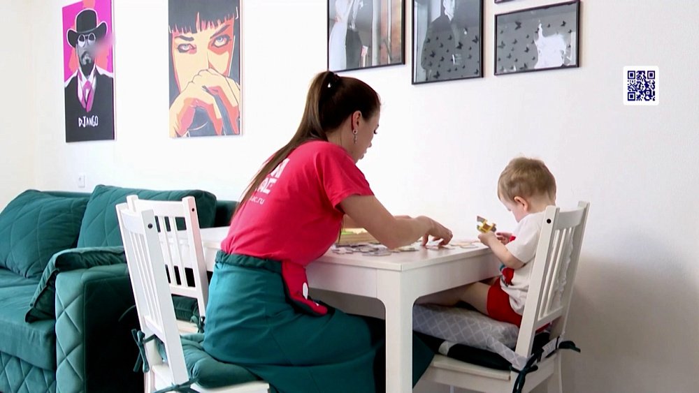 Мам в декрете примут на работу без испытательного срока