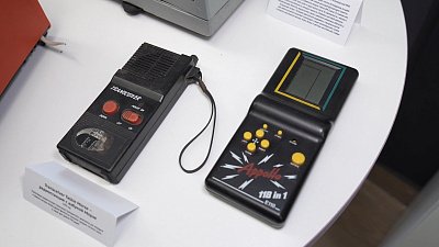 В Челябинске в библиотеке имени Пушкина открылась выставка «Техновинтаж»