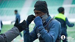 «Будем много бегать, чтобы не замерзнуть» — футболисты «Челябинска» готовы к матчу со «Спартаком»