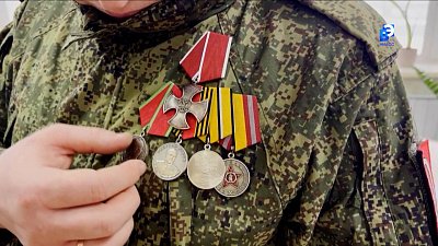 В Миассе участника СВО удостоили государственной награды