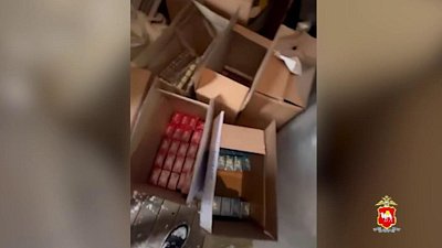В Челябинске накрыли склад с табаком на 2 млн рублей