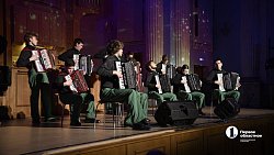 В челябинском зале «Родина» провели праздничный концерт «Весна — это музыка!»