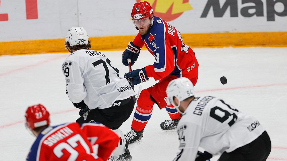 Челябинские хоккеисты помогли ЦСКА выиграть у «Трактора»