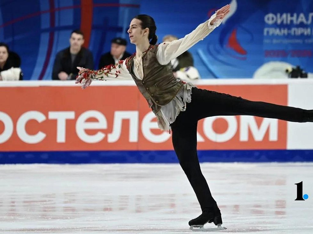 Гуменник взорвал зал, Двоеглазова всех удивила — итоги второго дня Гран-при в Челябинске