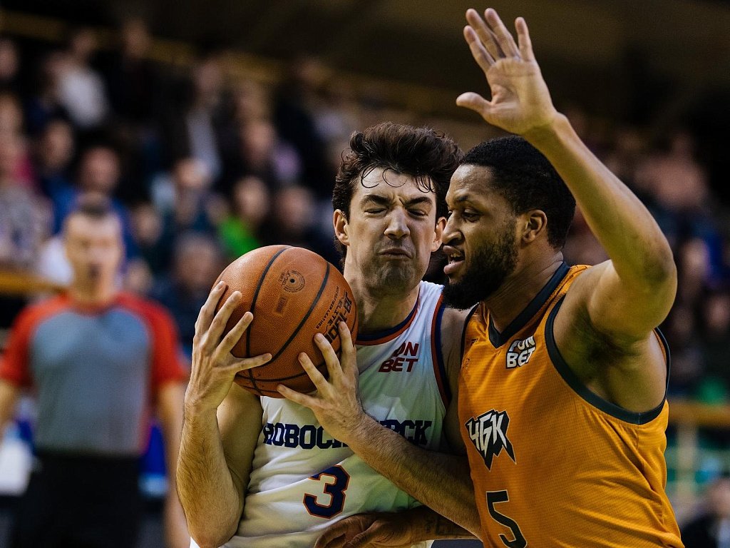 Клуб «ЧБК» вернул себе лидерство в баскетбольной Суперлиге