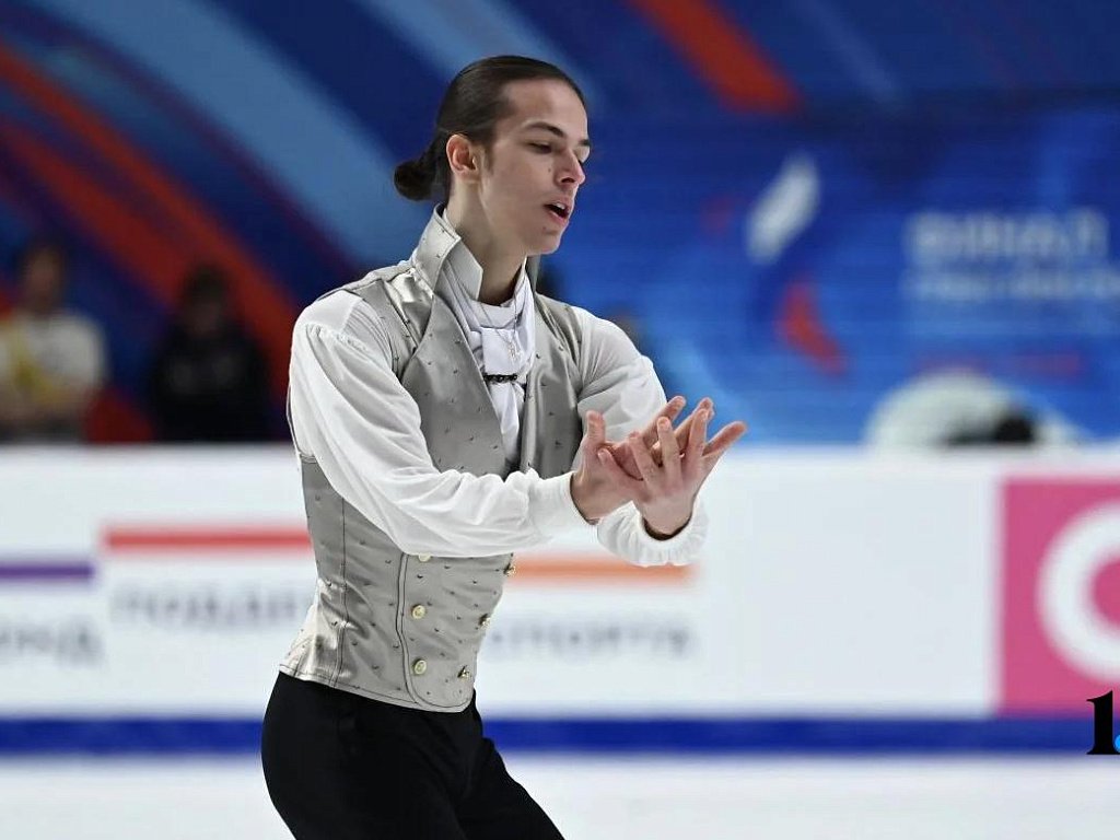 Петр Гуменник в третий раз выиграл финал Гран-при России по фигурному катанию