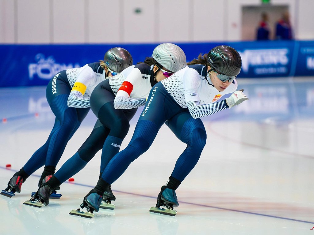 Челябинские конькобежцы завершили сезон в призах на Кубке России