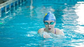 Челябинская пловчиха вернулась в большой спорт ради пятилетнего сына