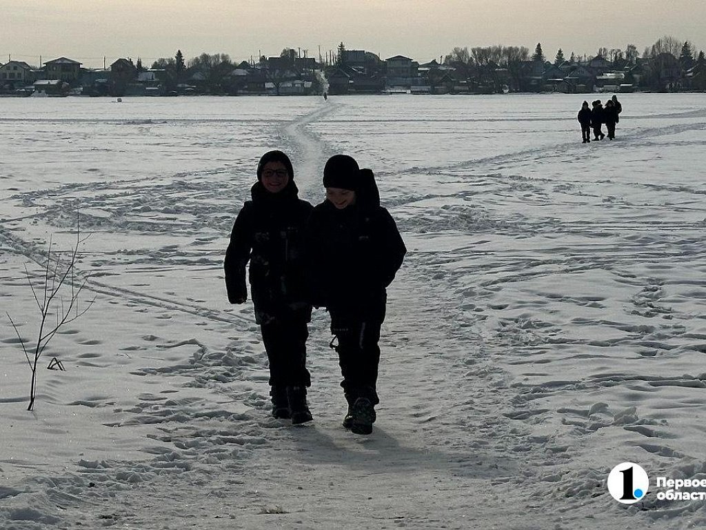Как действовать, если ребенок попал в полынью