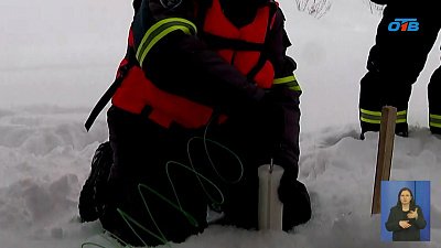 На реке Сим проводят взрывные работы