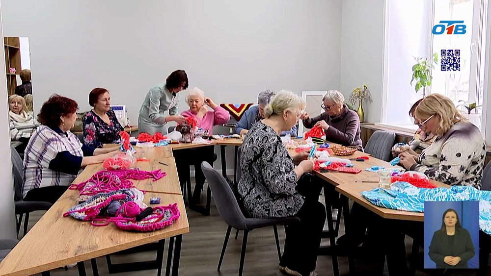 Министр соцотношений оценила центр активного долголетия в Челябинске