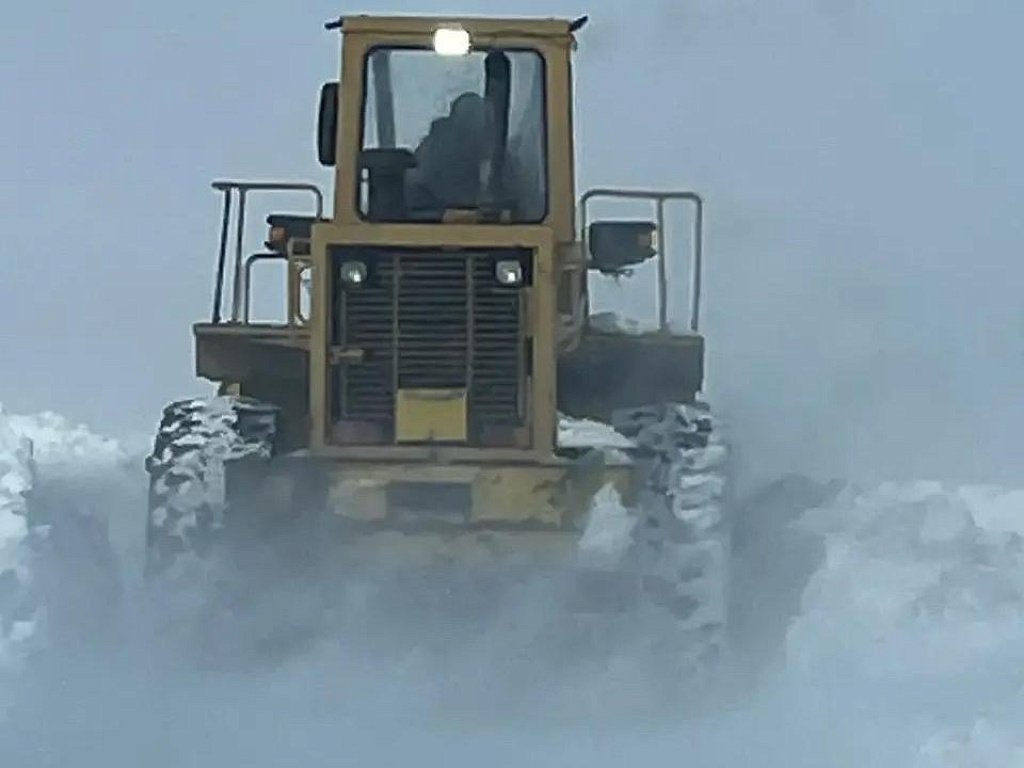 Жители Бредов несколько дней не могут выехать в сторону Магнитогорска и Челябинска