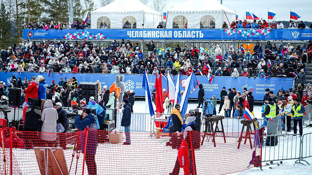 Спортсмены России и Китая сразятся за Кубок чемпионов по фристайлу в Миассе