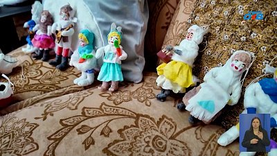 Учитель из Копейска создает интерьерные игрушки