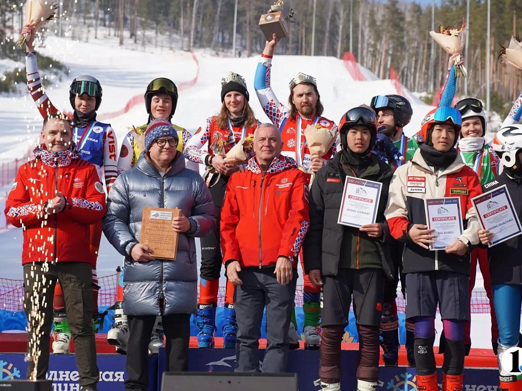 Игорь Омелин выиграл Кубок чемпионов по ски-кроссу в Миассе