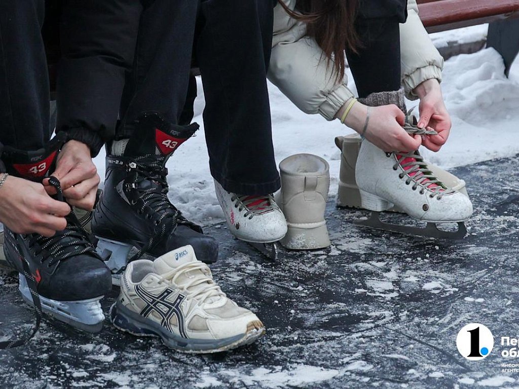 В Челябинске из-за аномального тепла закрыли катки