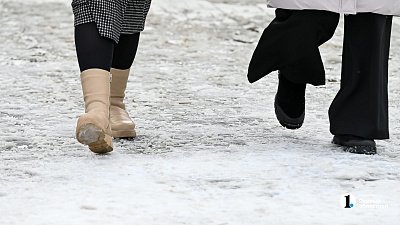 Погоду в Челябинской области признали опасной из-за тумана и гололеда 16 марта