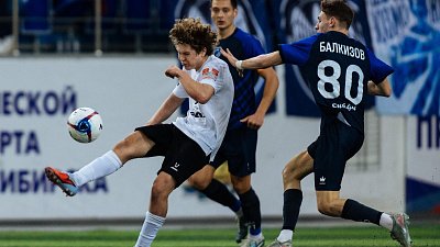 Футболисты миасского «Торпедо» потерпели разгромное поражение от «Сибири»