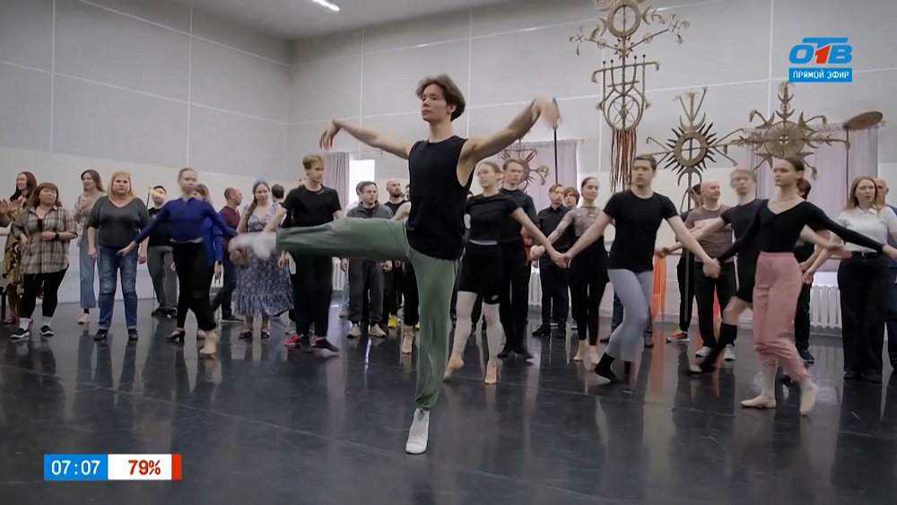 Международная премьера в сюжете «Снегурочка в оперном театре»