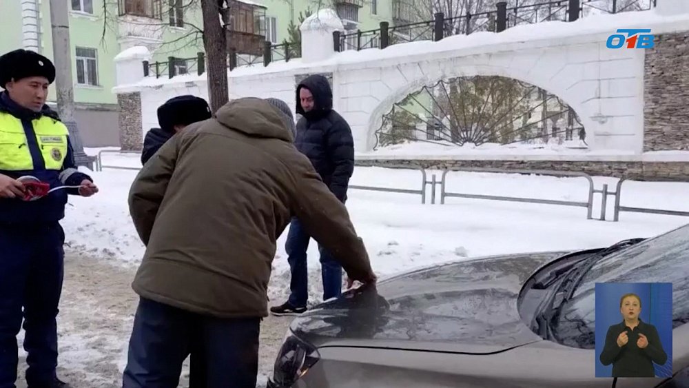 В Магнитогорске пьяный водитель сбил двух школьников