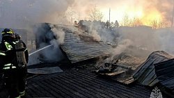 В Миассе на пожаре в кафе погибли двое молодых людей 