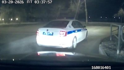 ГАИ в Магнитогорске остановила пьяного автомобилиста стрельбой по колесам