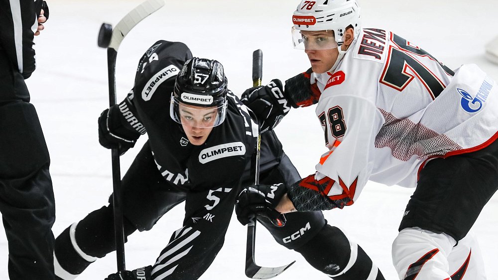 Хоккейный клуб «Челмет» с победы стартовал в плей-офф ВХЛ