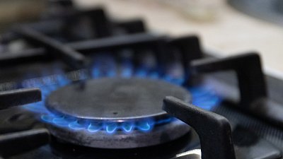 Владимир Путин поручил перевести оплату за газ в рубли до конца марта