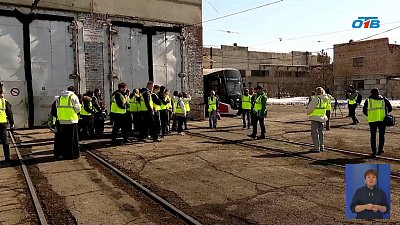 В Челябинской области для ветеранов СВО проводят экскурсию в депо