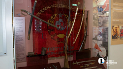 «Чувствуем энергетику вещей»: хранитель музея Южного Урала о работе с артефактами