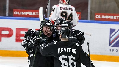 Хоккеисты «Челмета» одержали вторую победу над «Омскими крыльями» в плей-офф ВХЛ