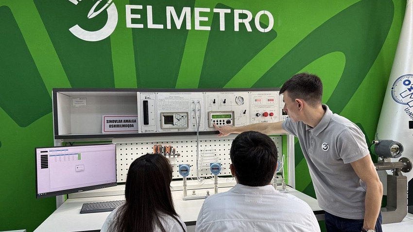 Челябинские приборостроители открыли учебный класс в Ташкенте