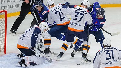 Хоккеисты «Магнитки» одержали «сухую» гостевую победу в плей-офф ВХЛ