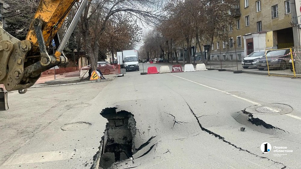 Микрорайон в центре Челябинска остался без горячей воды и отопления в выходной
