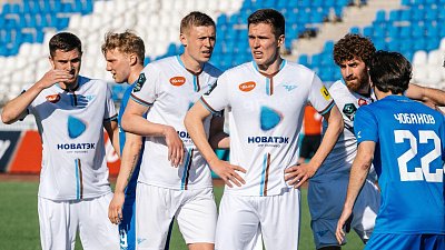 Футбольный клуб «Челябинск» потерпел сенсационное поражение от «Чайки»